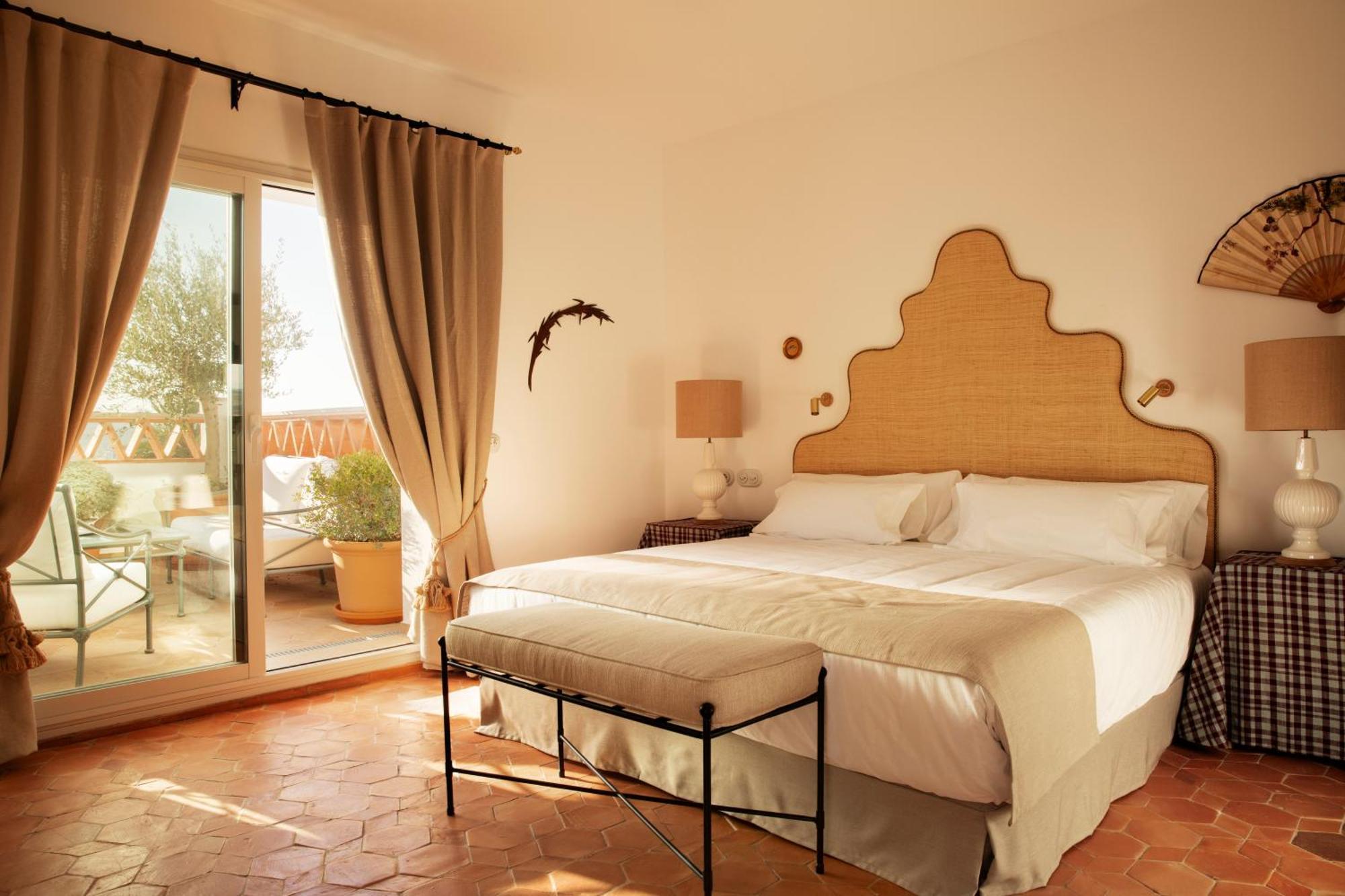 Casa Pizarro Hotel Caces Extérieur photo
